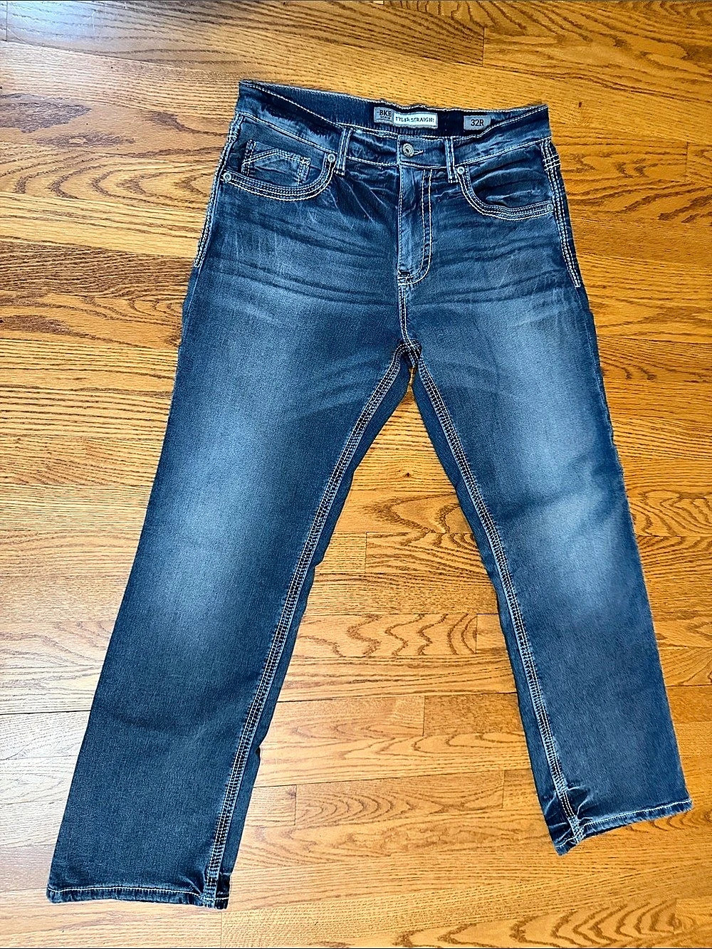 Buckle BKE Tyler Straight Men's Blue Waist 32R Straight Jeans